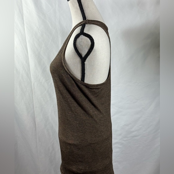Athleta Textured Brown Top 🖤🤎 - Picture 3 of 6
